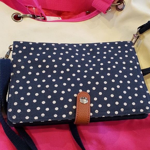 Cross Town wallet - Picture 3 of 5